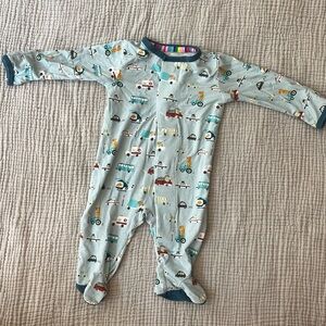 Newborn magnetic me